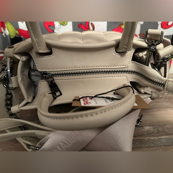 Steve Madden Niko Quilted Tote Bag - Picture 3 of 3